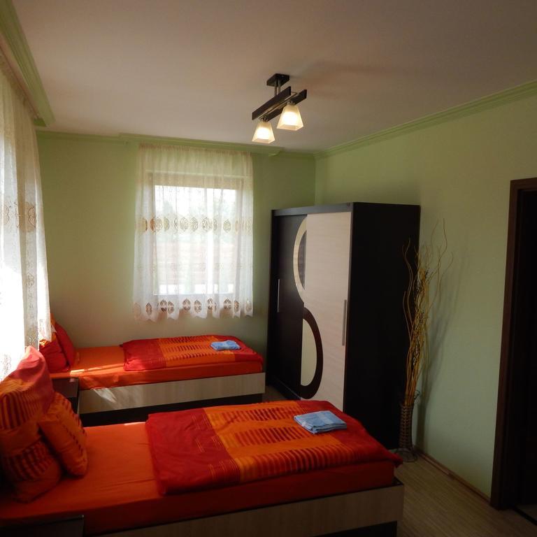 Szamos-Party Vendeghaz Otel Olcsva Dış mekan fotoğraf